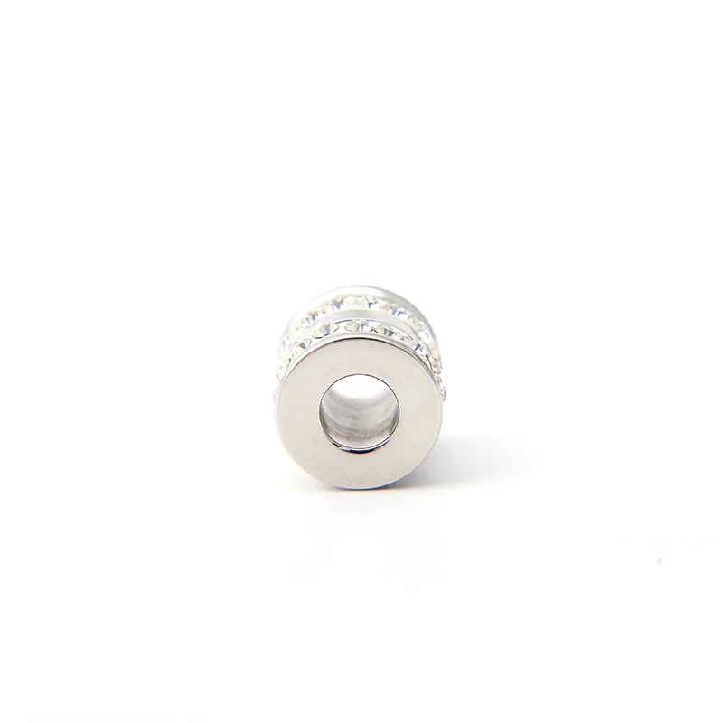 customize titanium steel round inlaid zircon men and women  necklace pendant