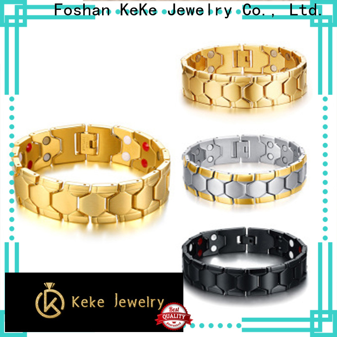 KeKe custom jewelry maker