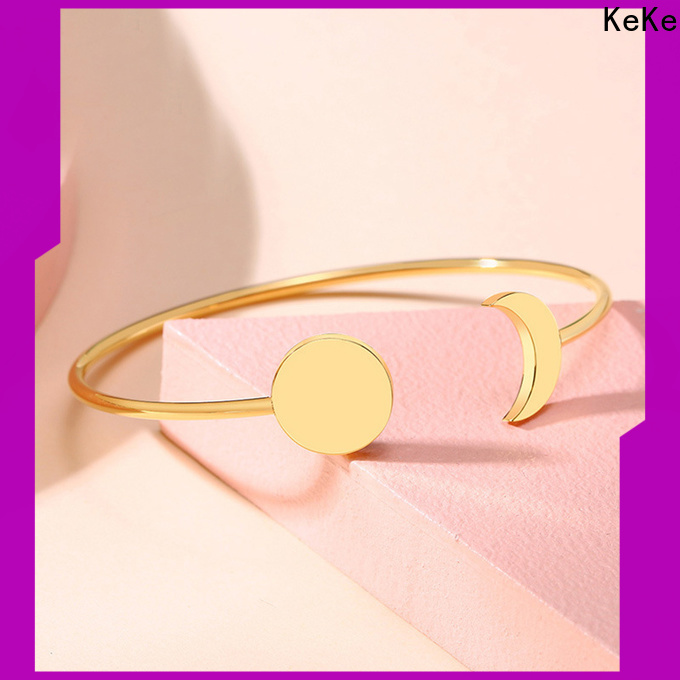 Latest fashion bracelets steel company for girls