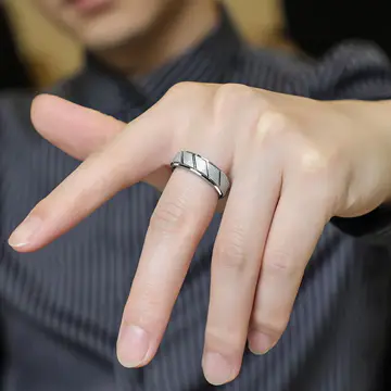 why some titanium steel jewelry will fade and some will not?
