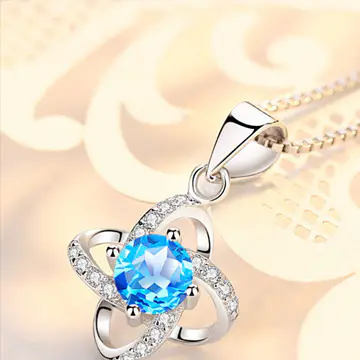 How to match jewelry to look young and fashionable