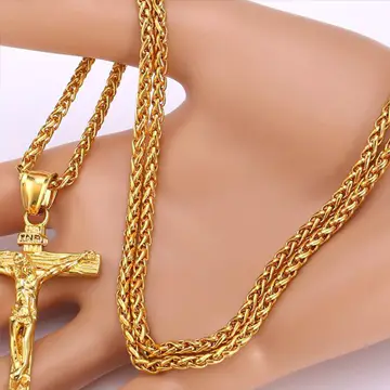 Characteristics and development of stainless steel jewelry