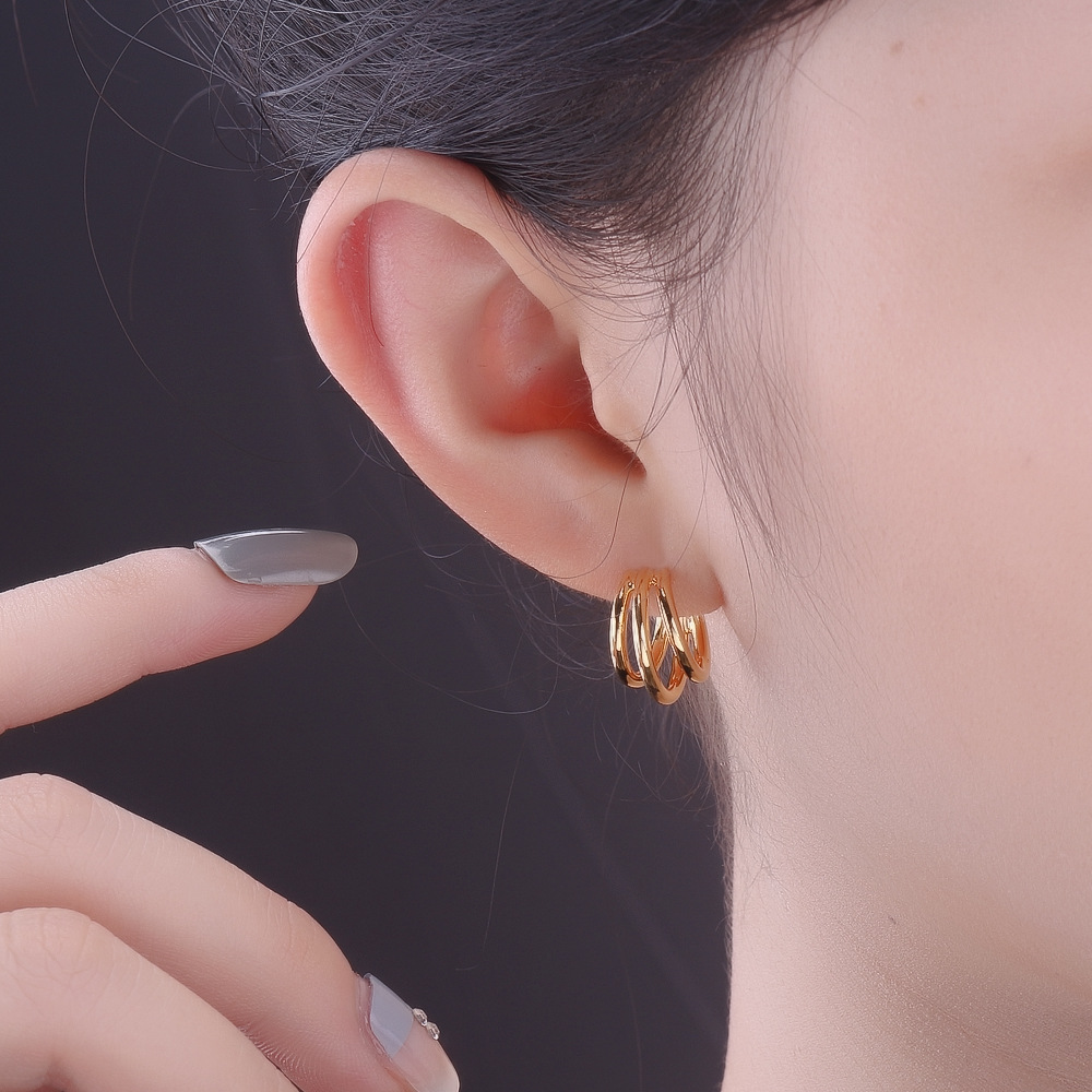 Korean style fashion sterling silver S925 polished claw earrings KE005