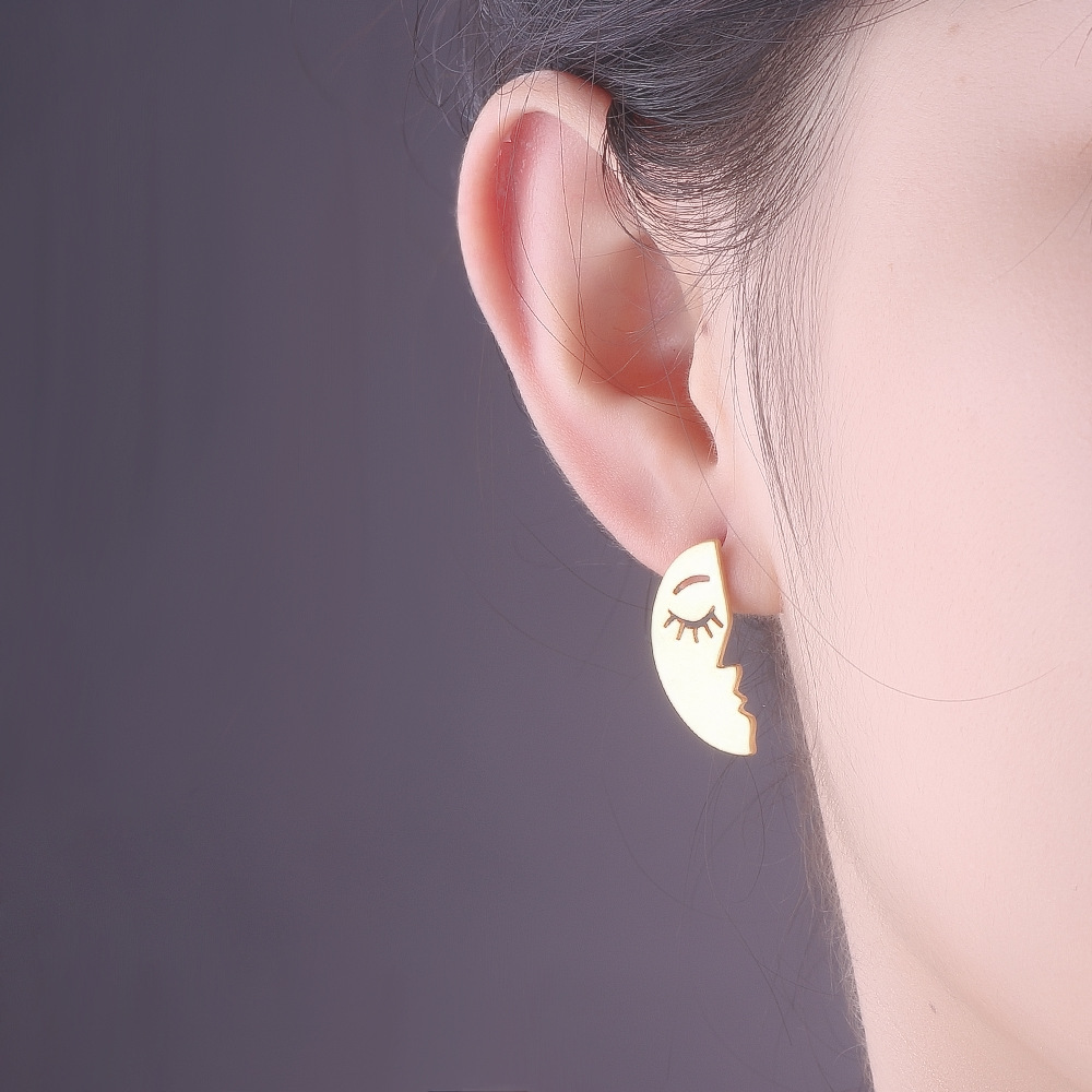 European and American style innovative sterling silver S925 asymmetry man-women face earrings KE007
