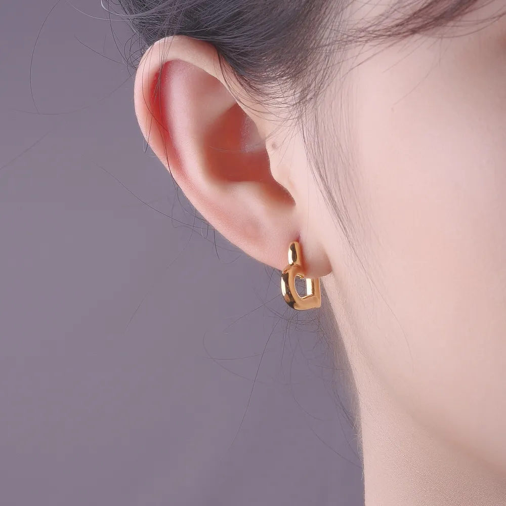 Fashion personality sterling silver S925 heart shape earrings KE009